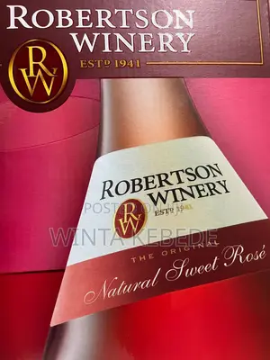 Original With a Bar Code Natural Sweet Rosé Wine (3l)