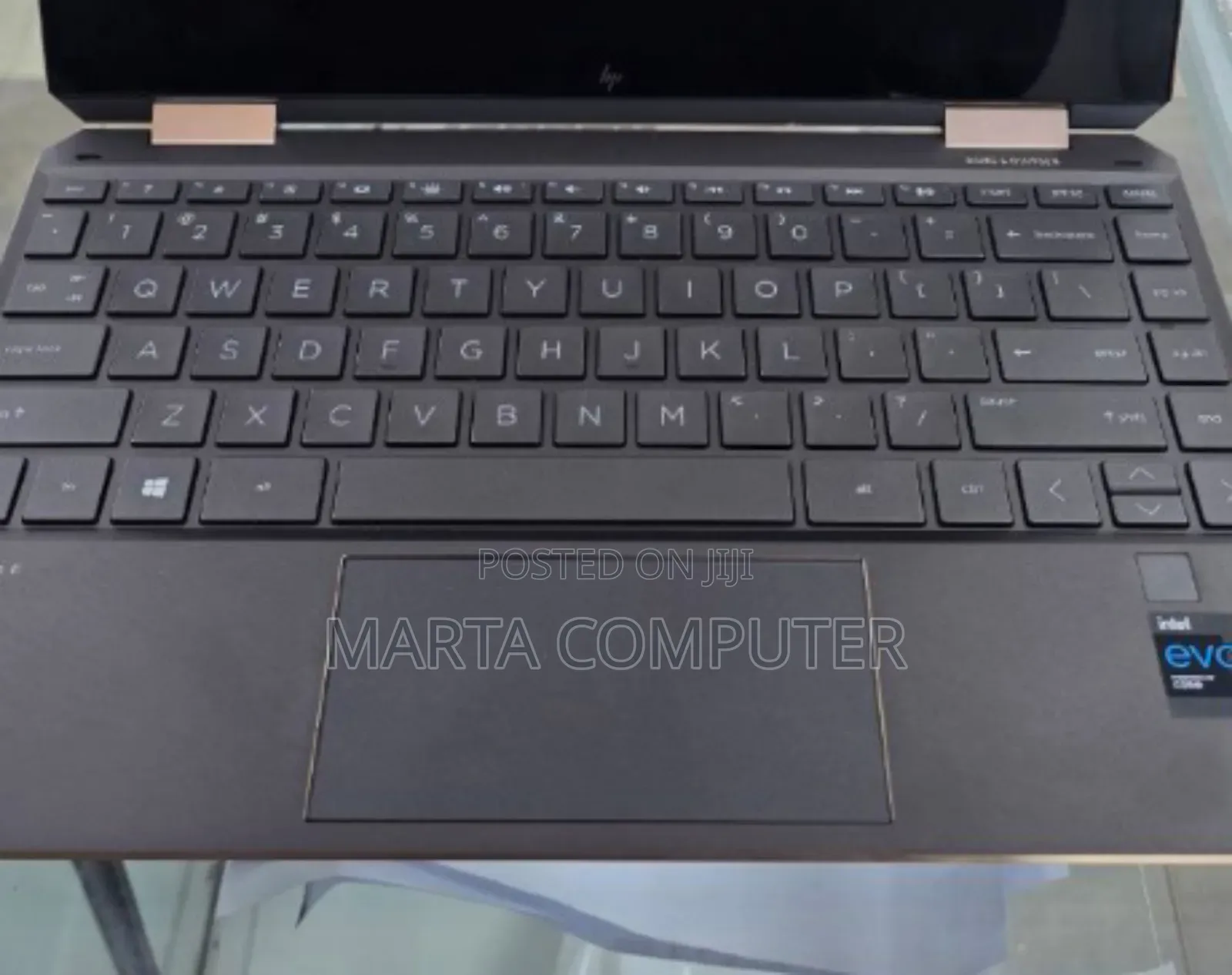 New Laptop HP Spectre 8GB Intel Core i5 SSD 512GB