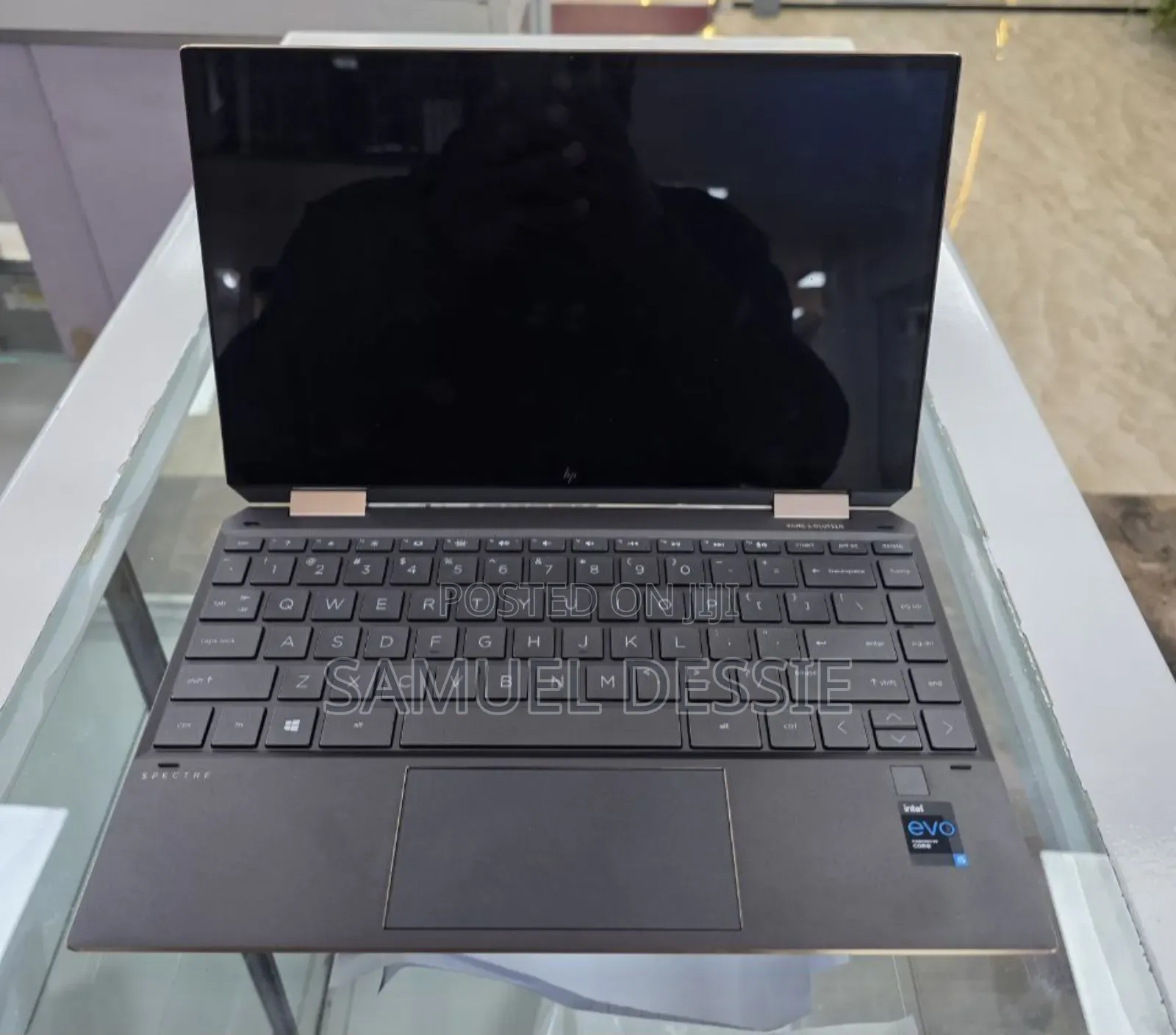 New Laptop HP Spectre X360 13 8GB Intel Core i5 SSD 512GB