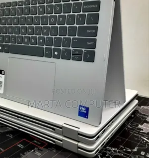 New Laptop HP OmniBook 5 Flip 16GB Intel Core i7 SSD 512GB