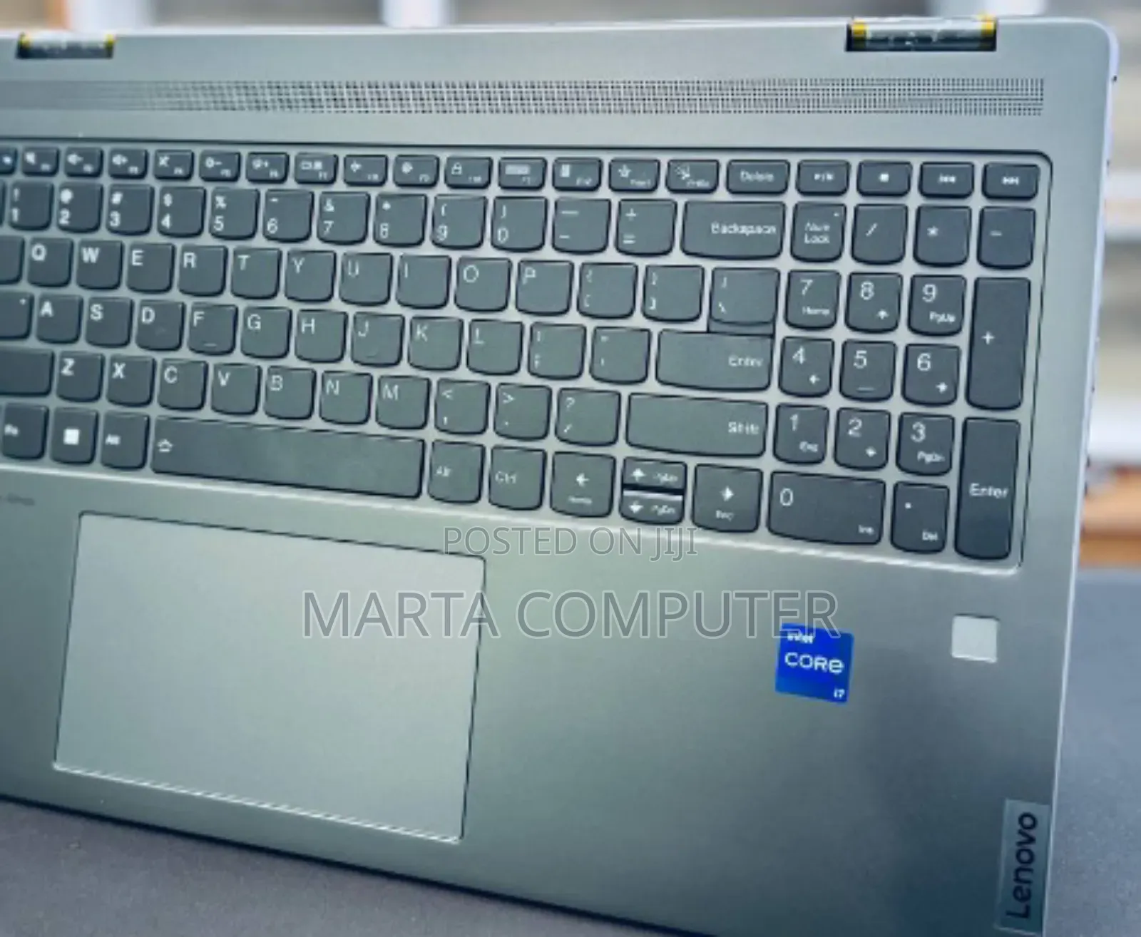 New Laptop Lenovo Yoga 7i 16GB Intel Core i7 SSD 512GB