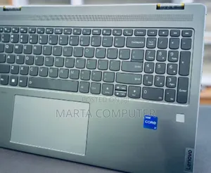 New Laptop Lenovo Yoga 7i 16GB Intel Core i7 SSD 512GB