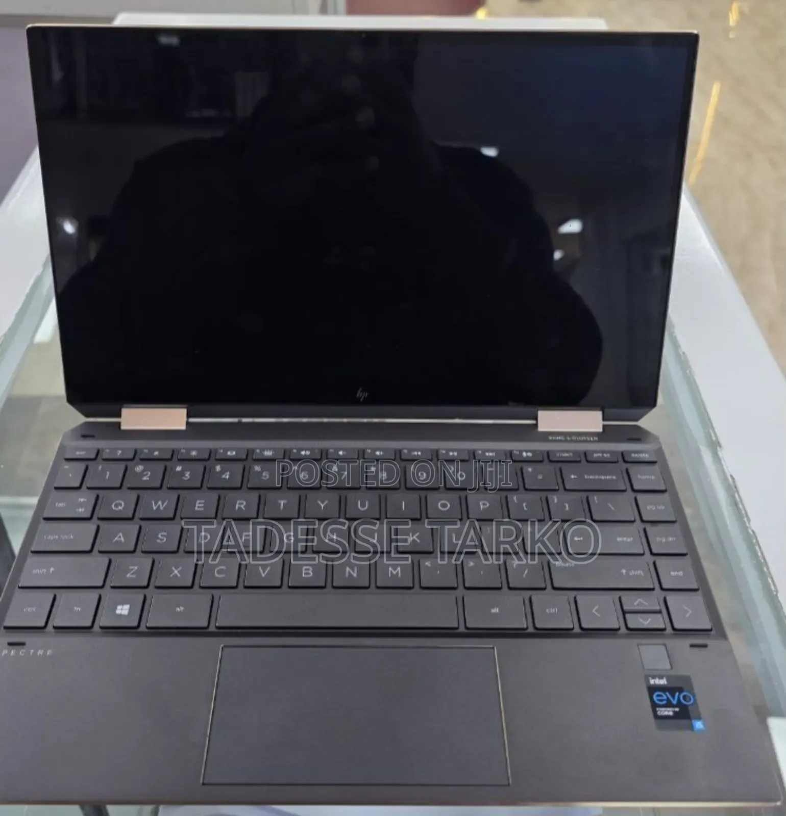New Laptop HP Spectre 8GB Intel Core i5 SSD 512GB