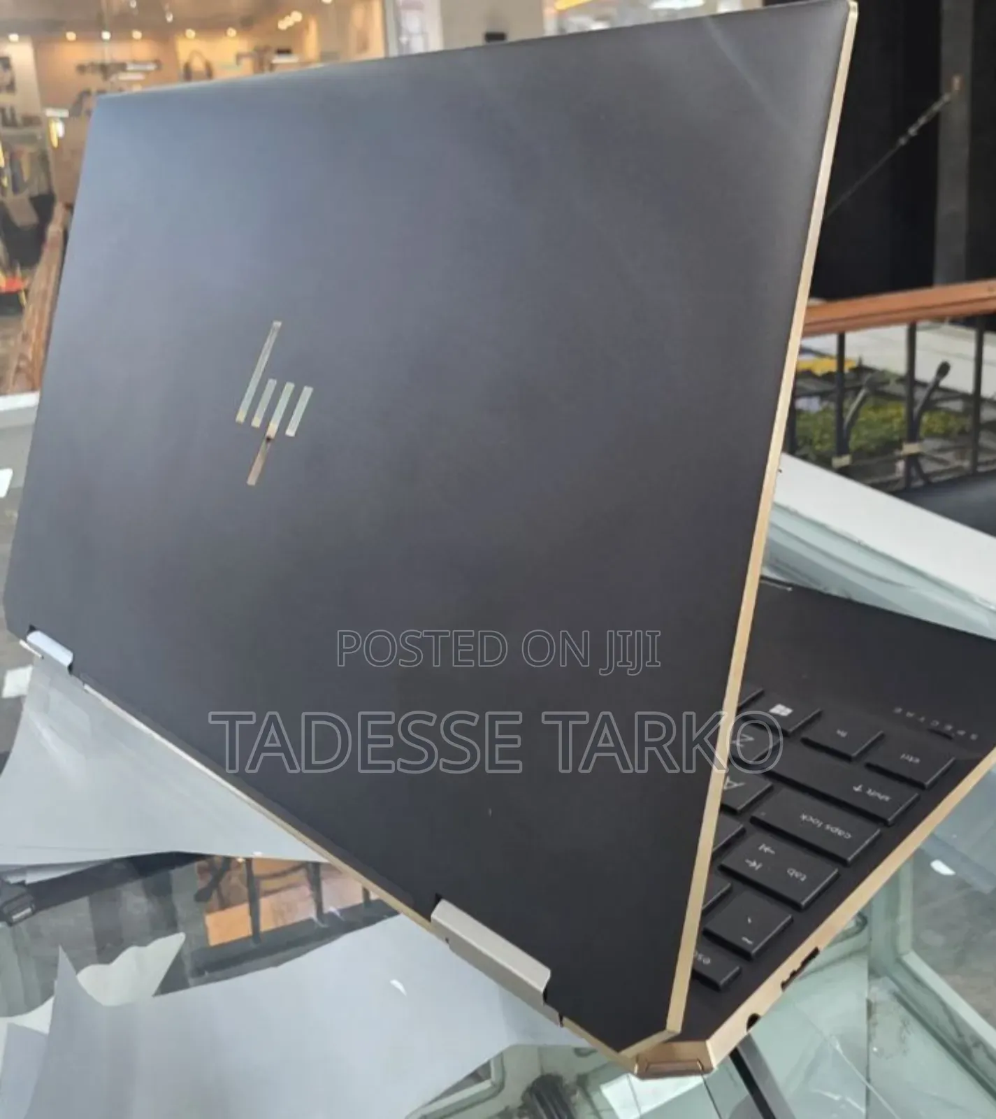 New Laptop HP Spectre 8GB Intel Core i5 SSD 512GB