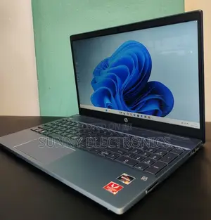 New Laptop HP Pavilion 15 8GB AMD Ryzen 5 SSD 512GB