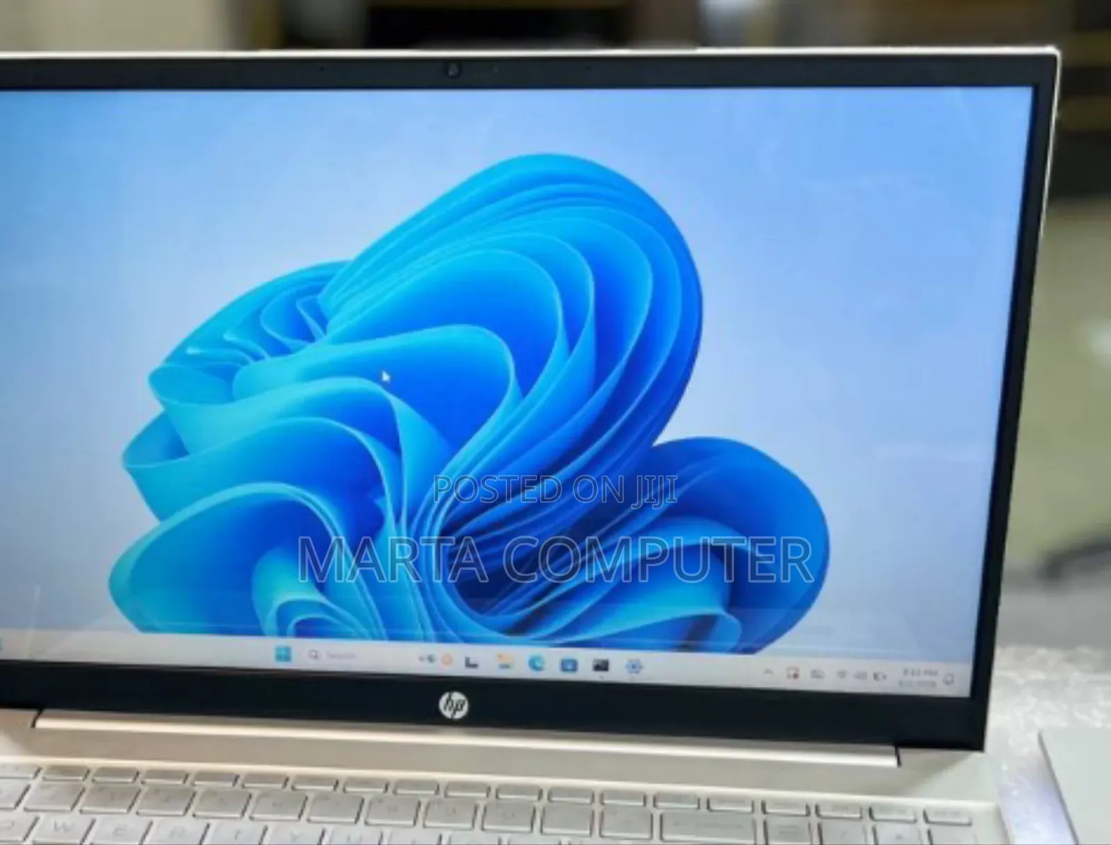 New Laptop HP Pavilion 15 8GB Intel Core i5 SSD 512GB
