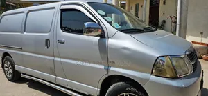 Toyota HiAce 2009 Silver