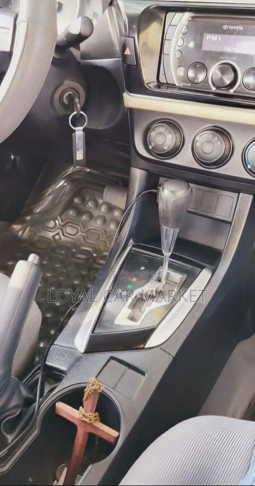 Toyota Corolla 2017 Silver