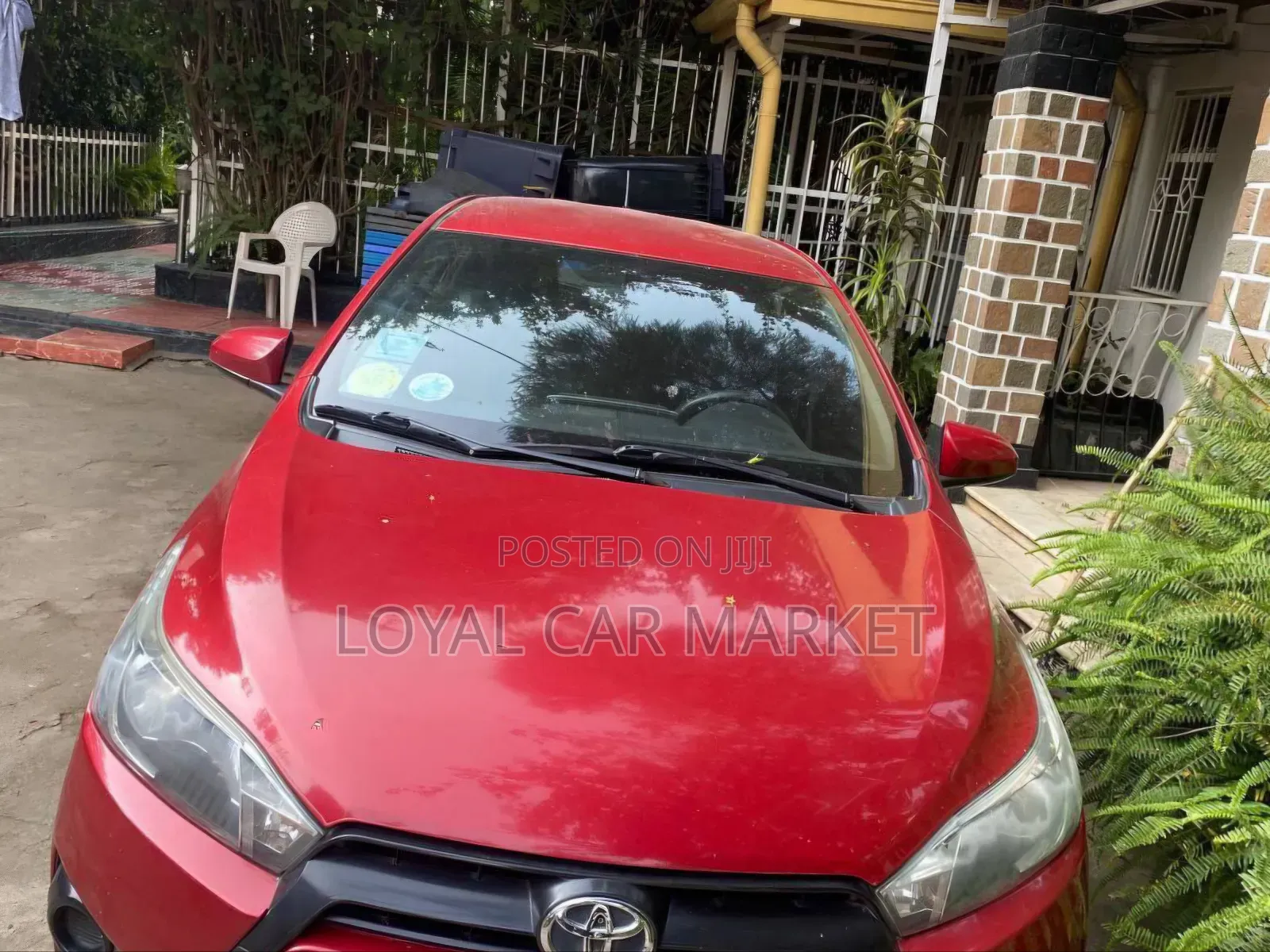 Toyota Yaris 2015 Red