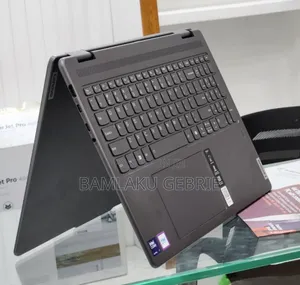 New Laptop Lenovo Yoga 7i 16GB Intel Core Ultra 7 SSD 1T
