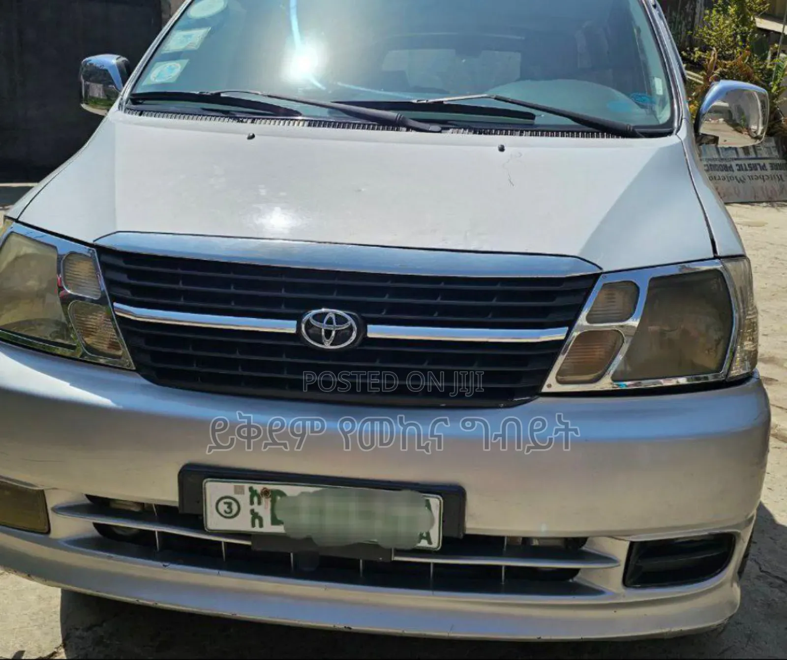 Toyota HiAce 2009 Silver