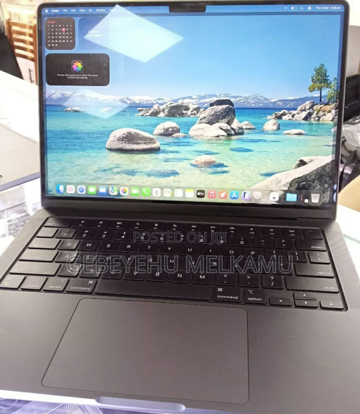 New Laptop Apple MacBook Pro 2024 M3 14-inch 18GB Apple M3 SSD 512GB