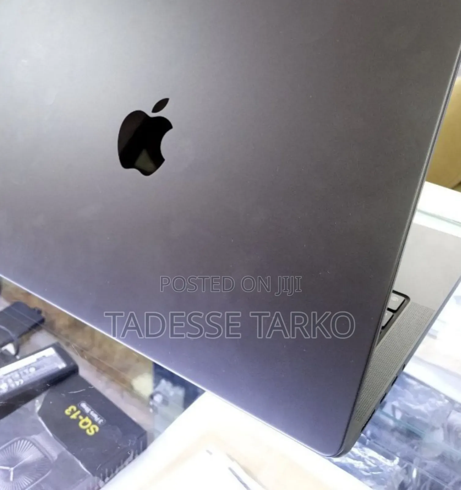 New Apple MacBook Pro 2023 M3 Pro 14-inch 16GB Apple M3 Pro SSD 512GB
