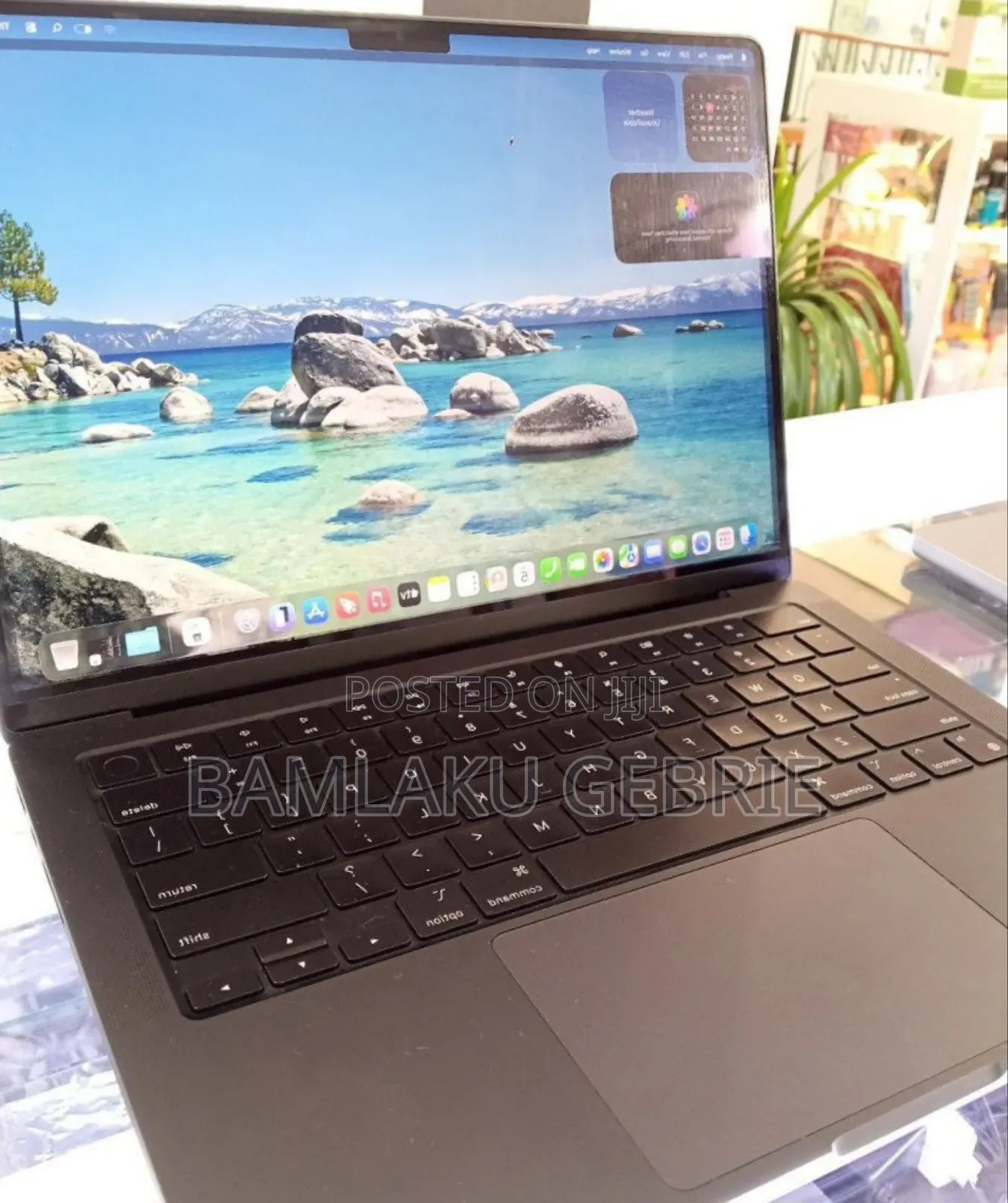 New Laptop Apple MacBook Pro 2023 M3 14-inch 18GB Apple M3 SSD 512GB