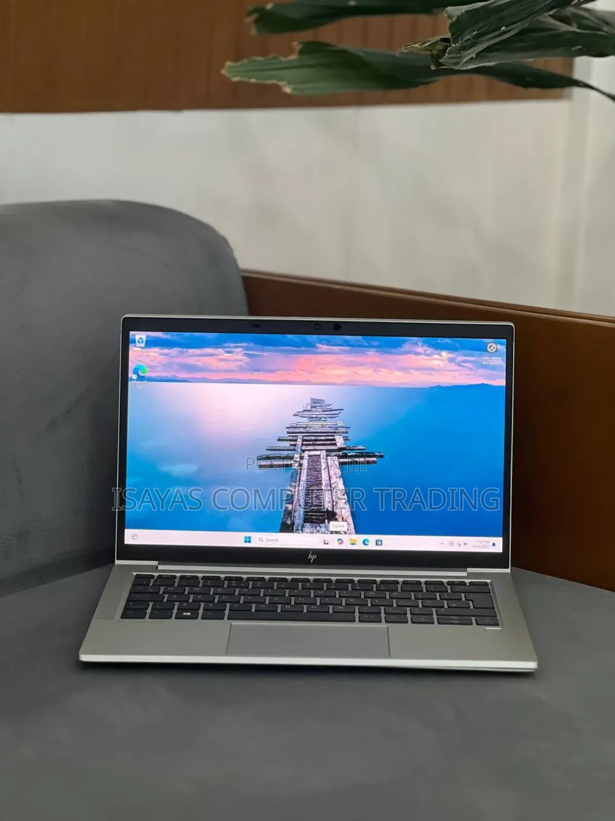 New Laptop HP EliteBook 830 G7 8GB Intel Core i7 SSD 512GB