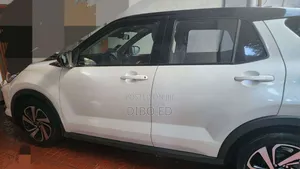 Toyota Raize 1.0 AWD 2022 White