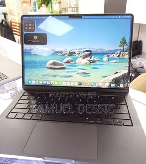 New Laptop Apple MacBook Pro 2023 M3 14-inch 18GB Apple M3 SSD 512GB