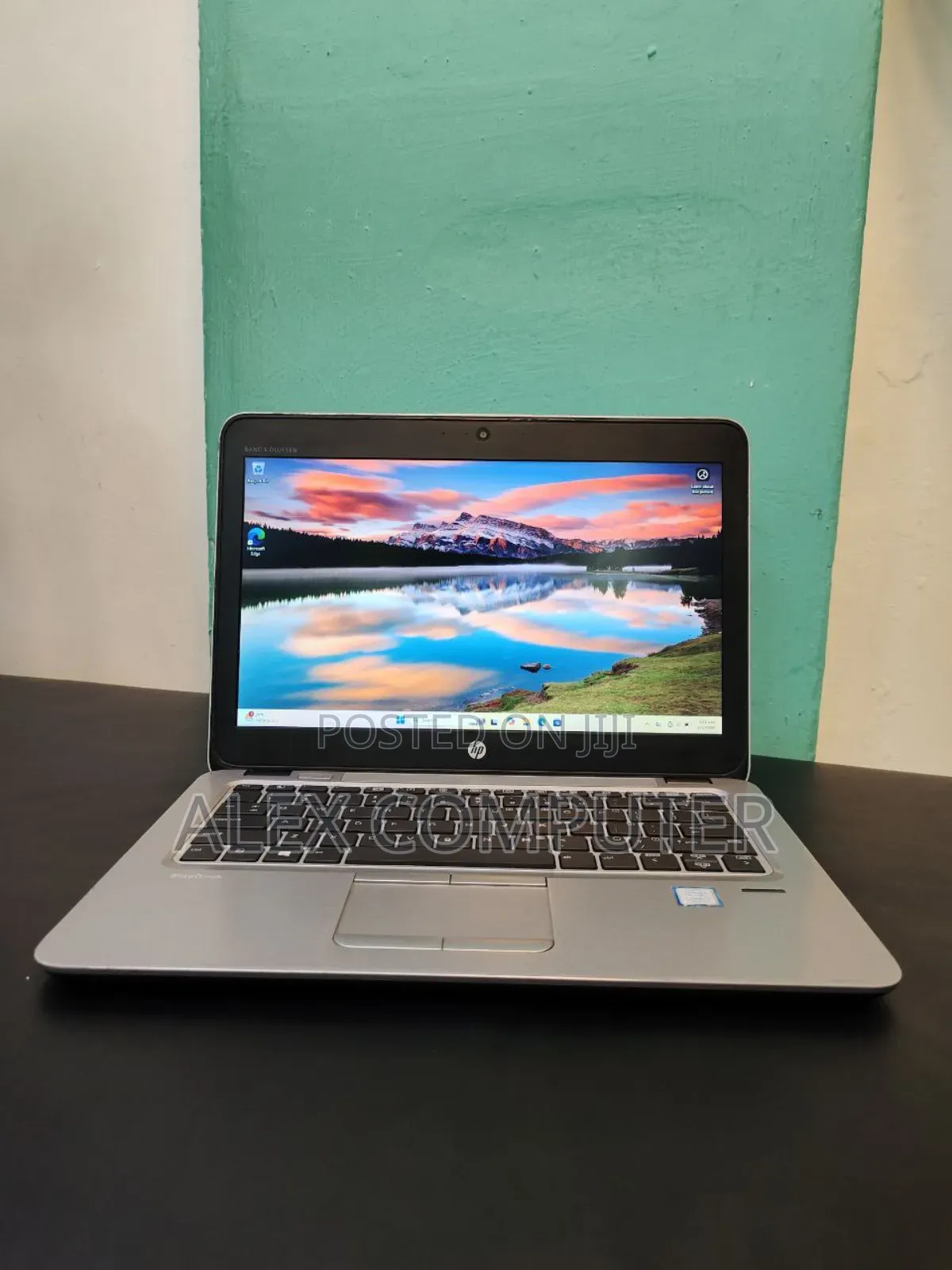 New Laptop HP EliteBook 820 G4 8GB Intel Core i7 SSD 256GB