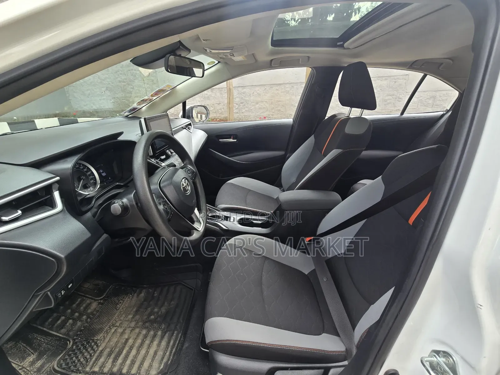 Toyota Corolla 2022 White