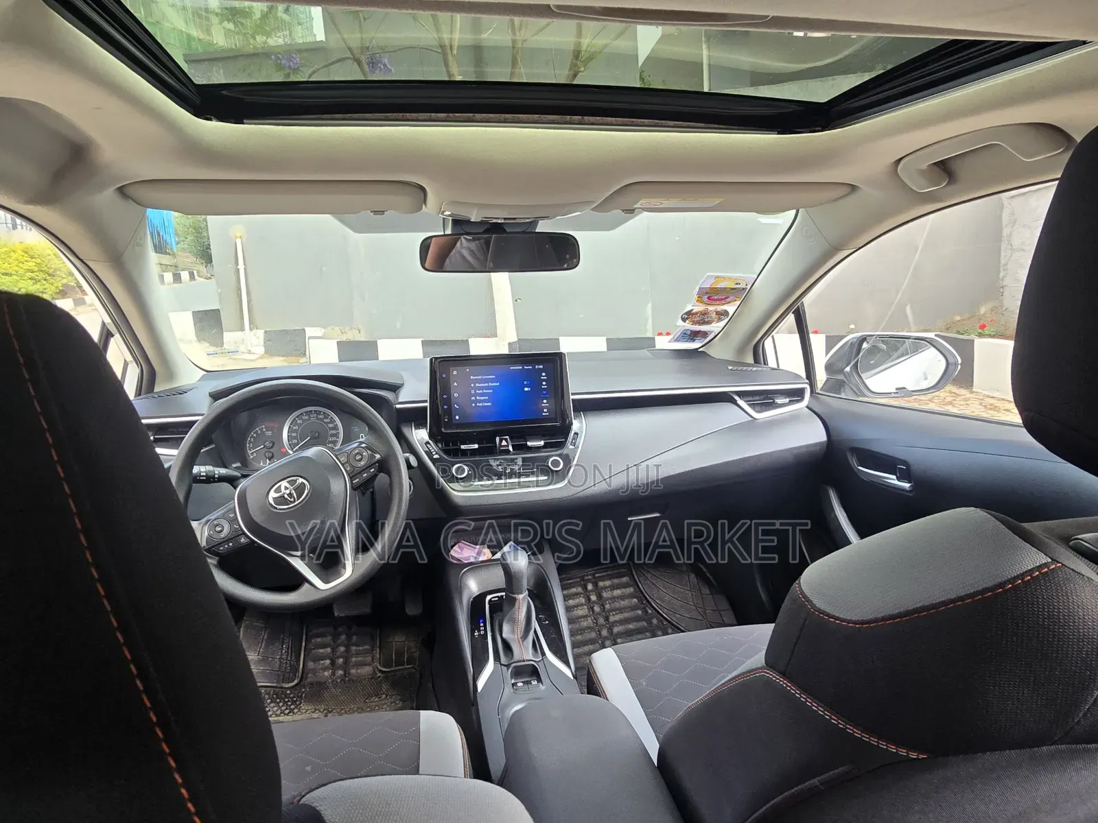 Toyota Corolla 2022 White