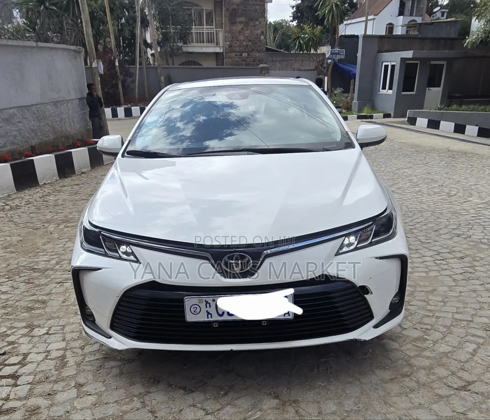 Toyota Corolla 2022 White