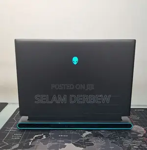 New Laptop Dell Alienware M16 16GB Intel Core i7 SSD 1T