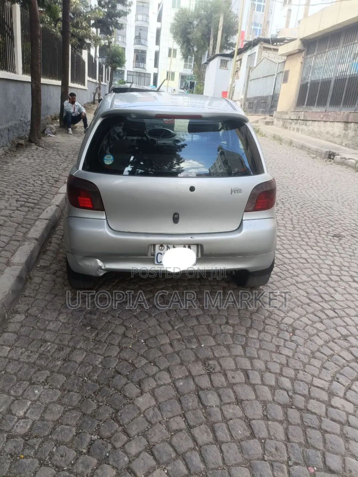 Toyota Vitz 2001