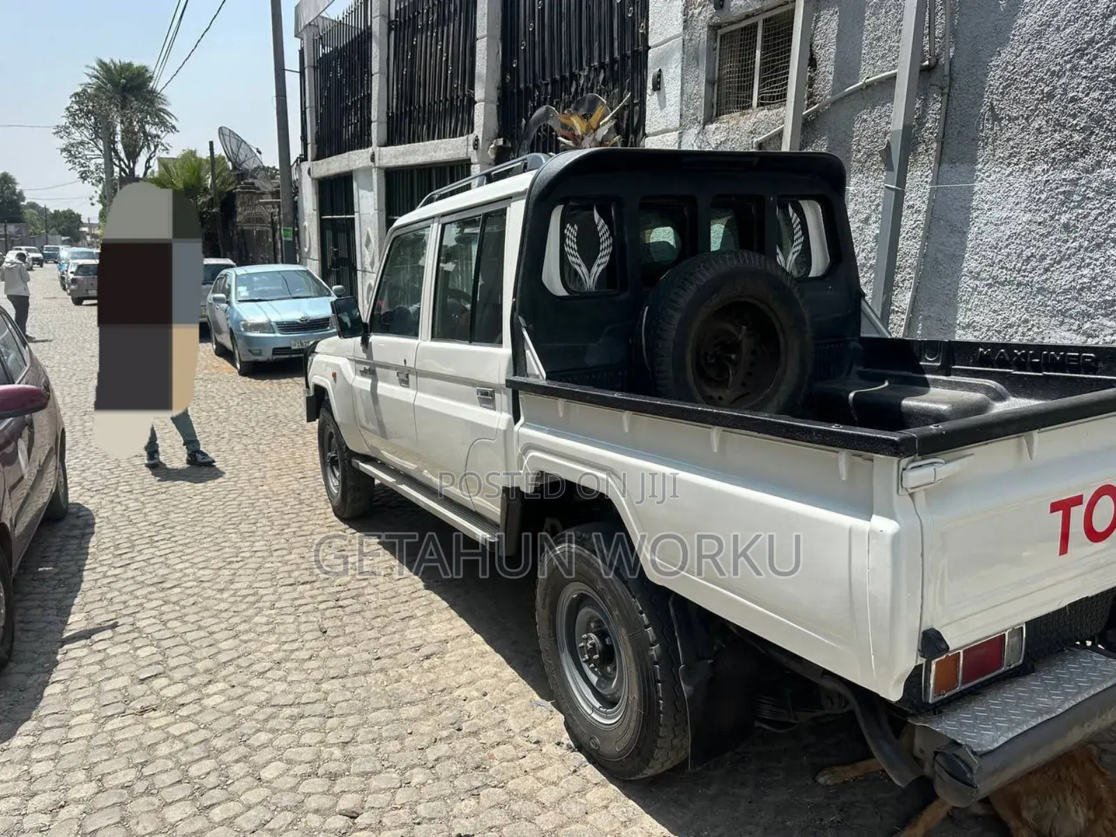 Toyota Land Cruiser 2017 White