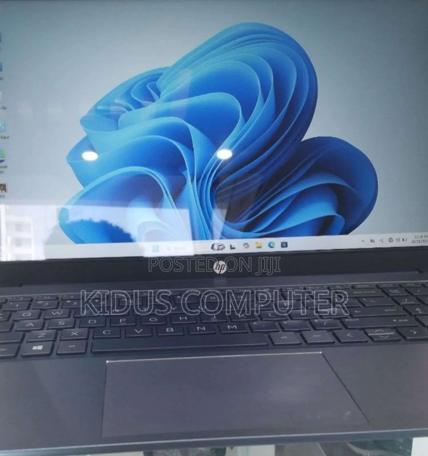 New Laptop HP Pavilion 15 16GB Intel Core 3 SSD 512GB