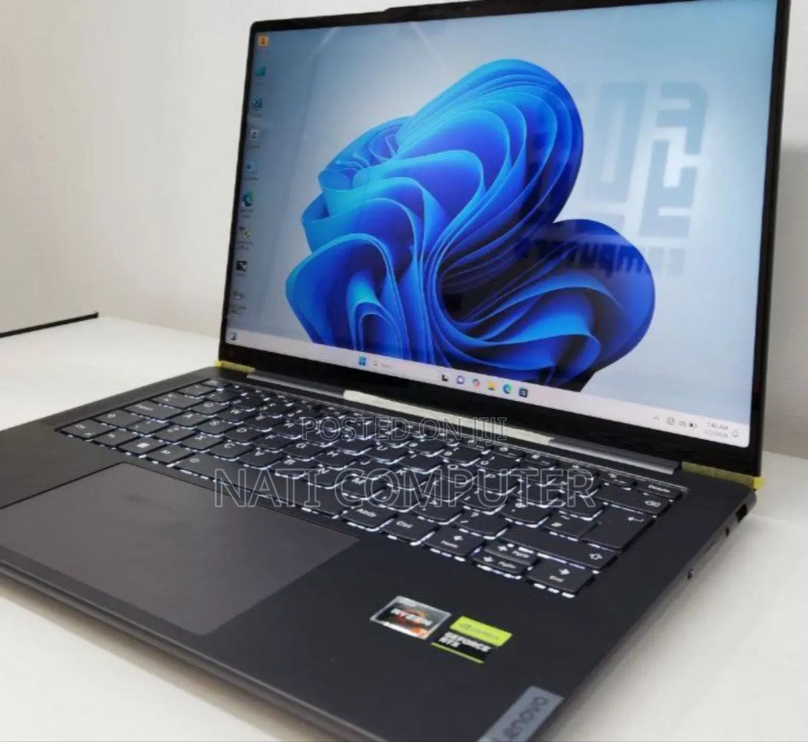 New Laptop Lenovo 32GB AMD Ryzen 7 SSD 512GB
