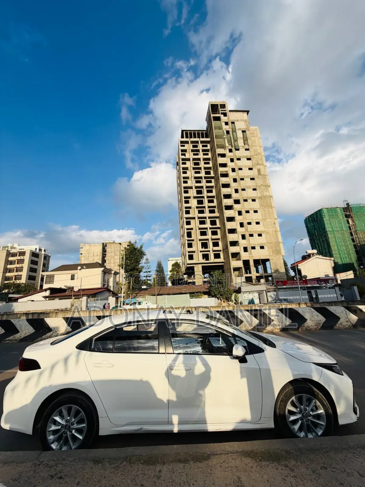 Toyota Corolla LE 2023 White