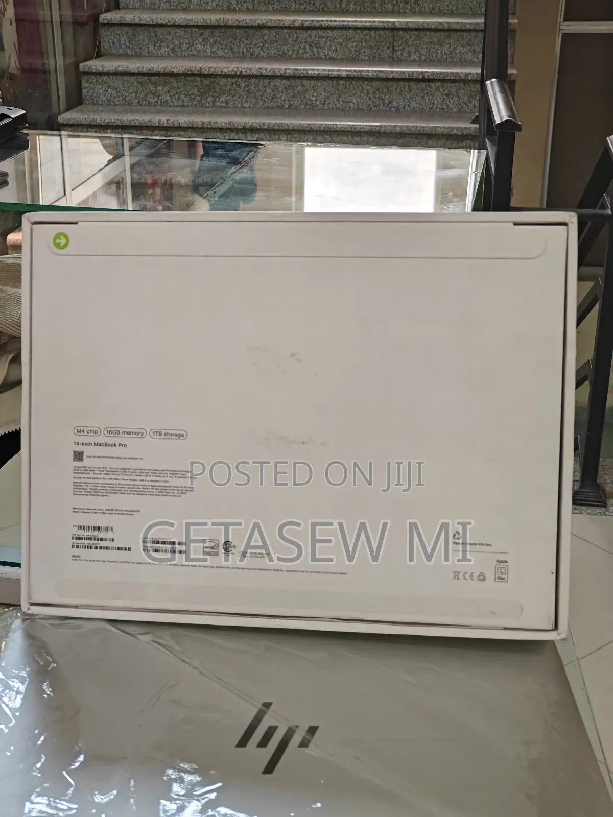 New Laptop Apple MacBook Pro 2024 M4 14-inch 16GB Apple M4 Pro SSD 1T