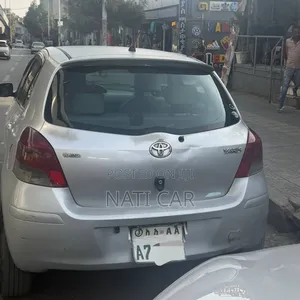 Toyota Yaris 1.0 VVT-i 2008 Silver