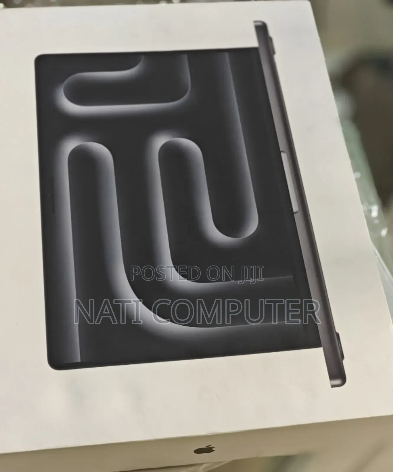 New Laptop Apple MacBook Pro 2024 M4 14-inch 16GB Apple M4 SSD 1T