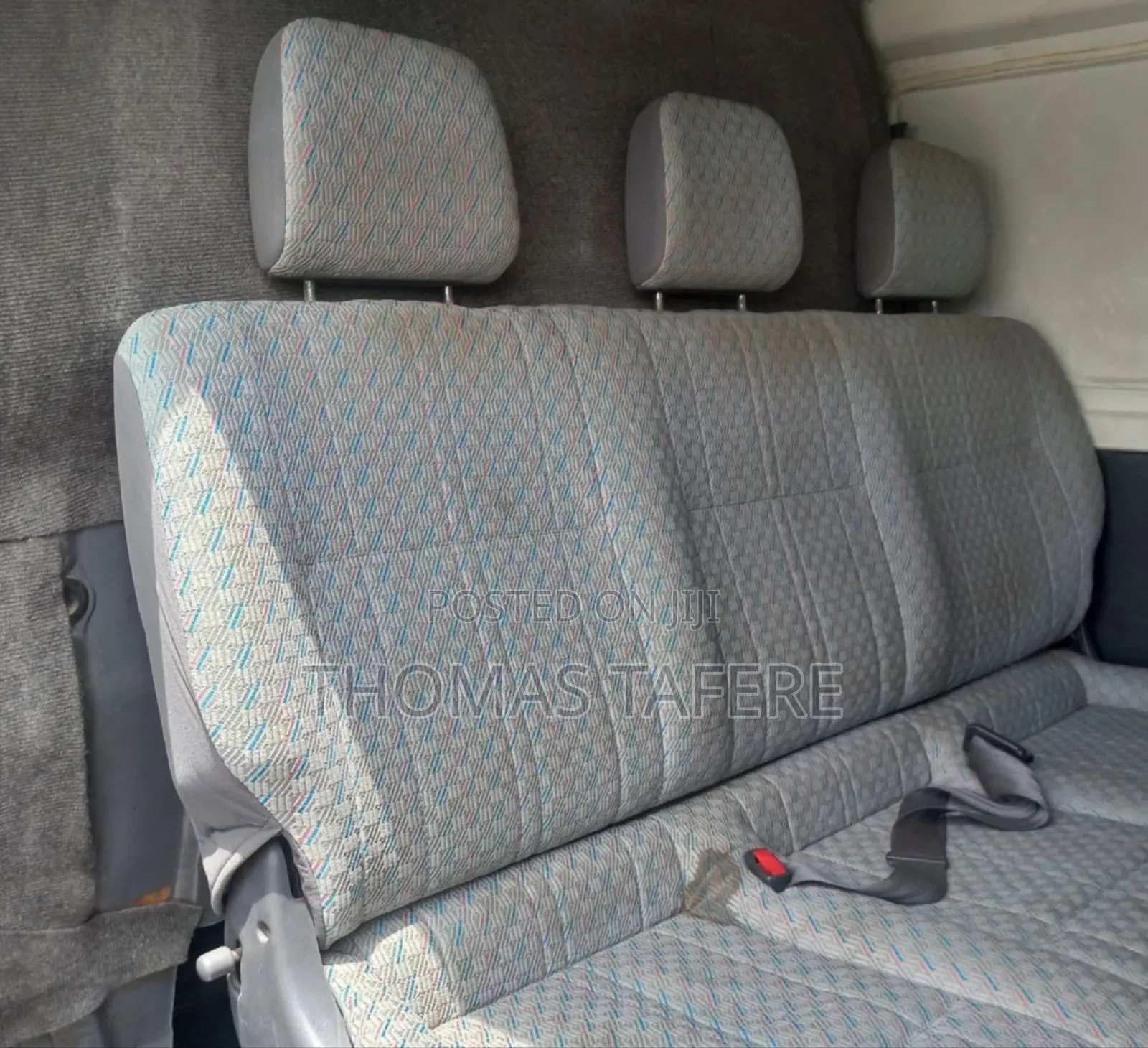 Toyota HiAce 2005 White