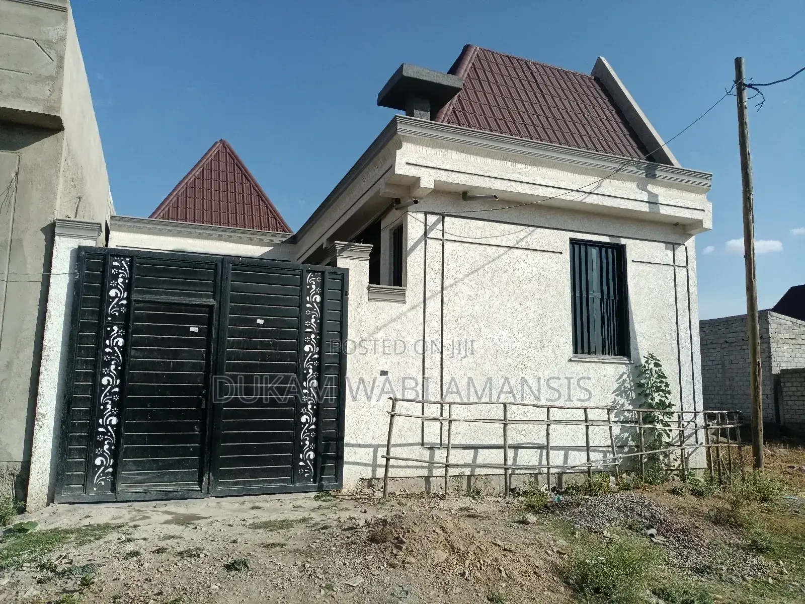 Furnished 7bdrm House in Dukam, East Shewa for sale