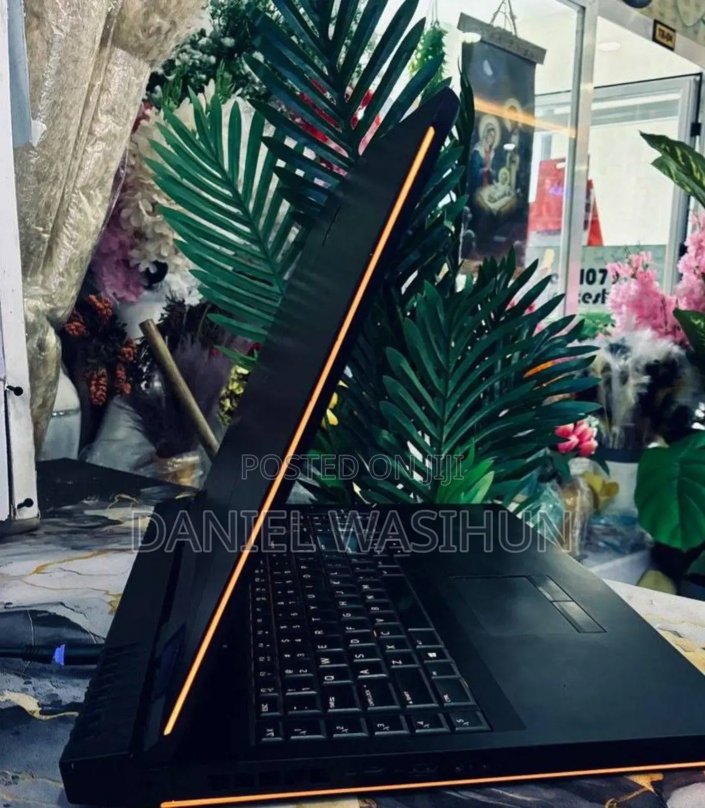 New Laptop Alienware Area-51m 16GB Intel Core i7 SSHD+SSD 1T