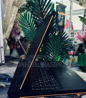 New Laptop Alienware Area-51m 16GB Intel Core i7 SSHD+SSD 1T