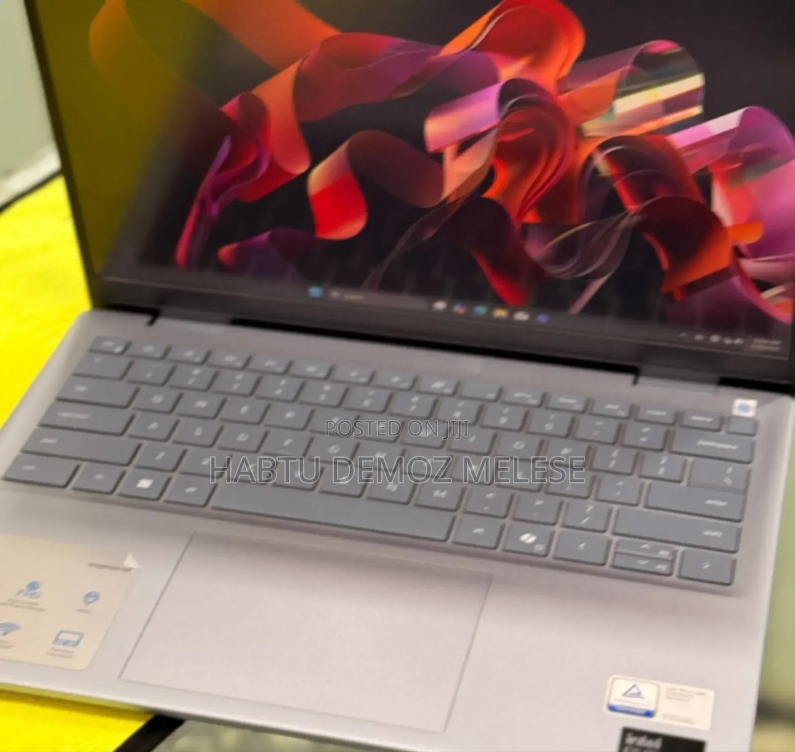 New Laptop Dell Inspiron 15 16GB Intel Core Ultra 7 SSD 1T