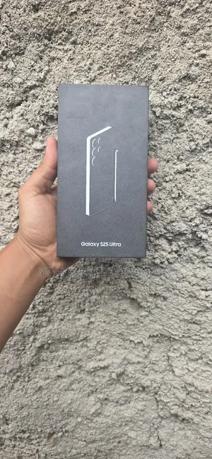 New Samsung Galaxy S25 Ultra 256 GB Black