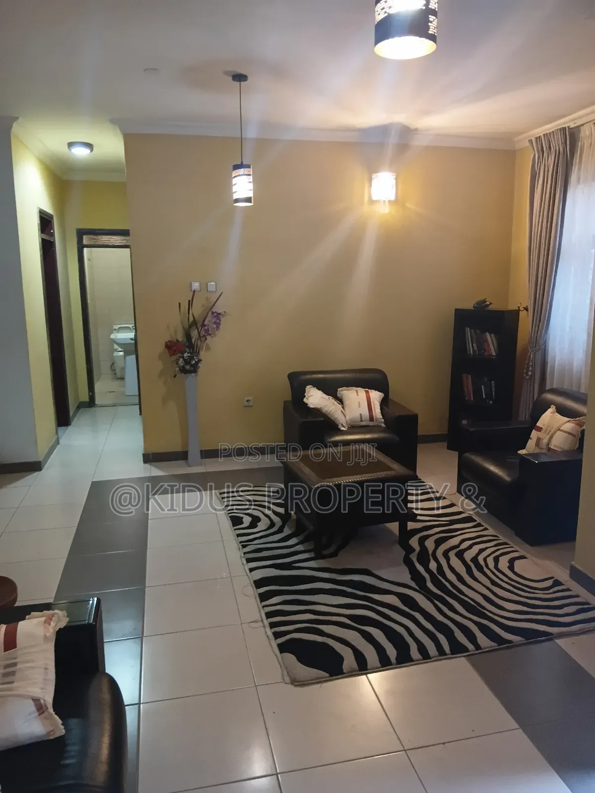 Furnished 3bdrm Townhouse / Terrace for rent