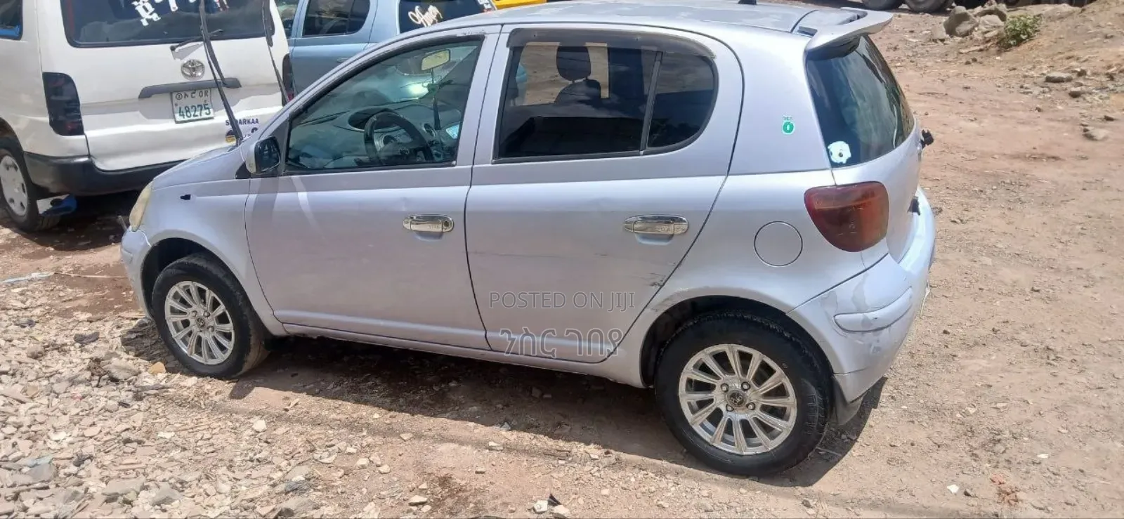 Toyota Vitz 2003 Silver