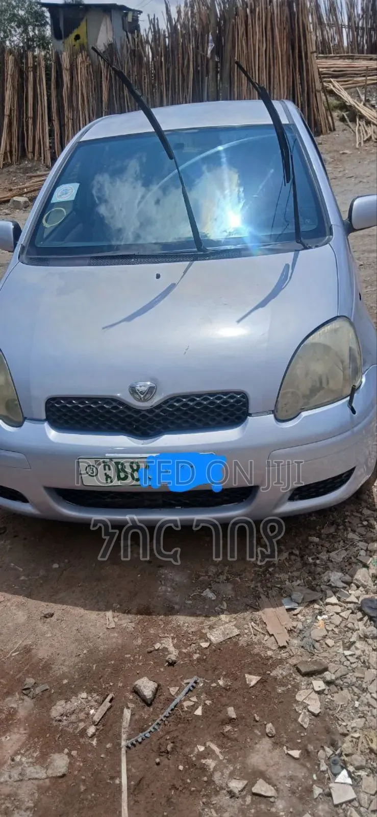 Toyota Vitz 2003 Silver