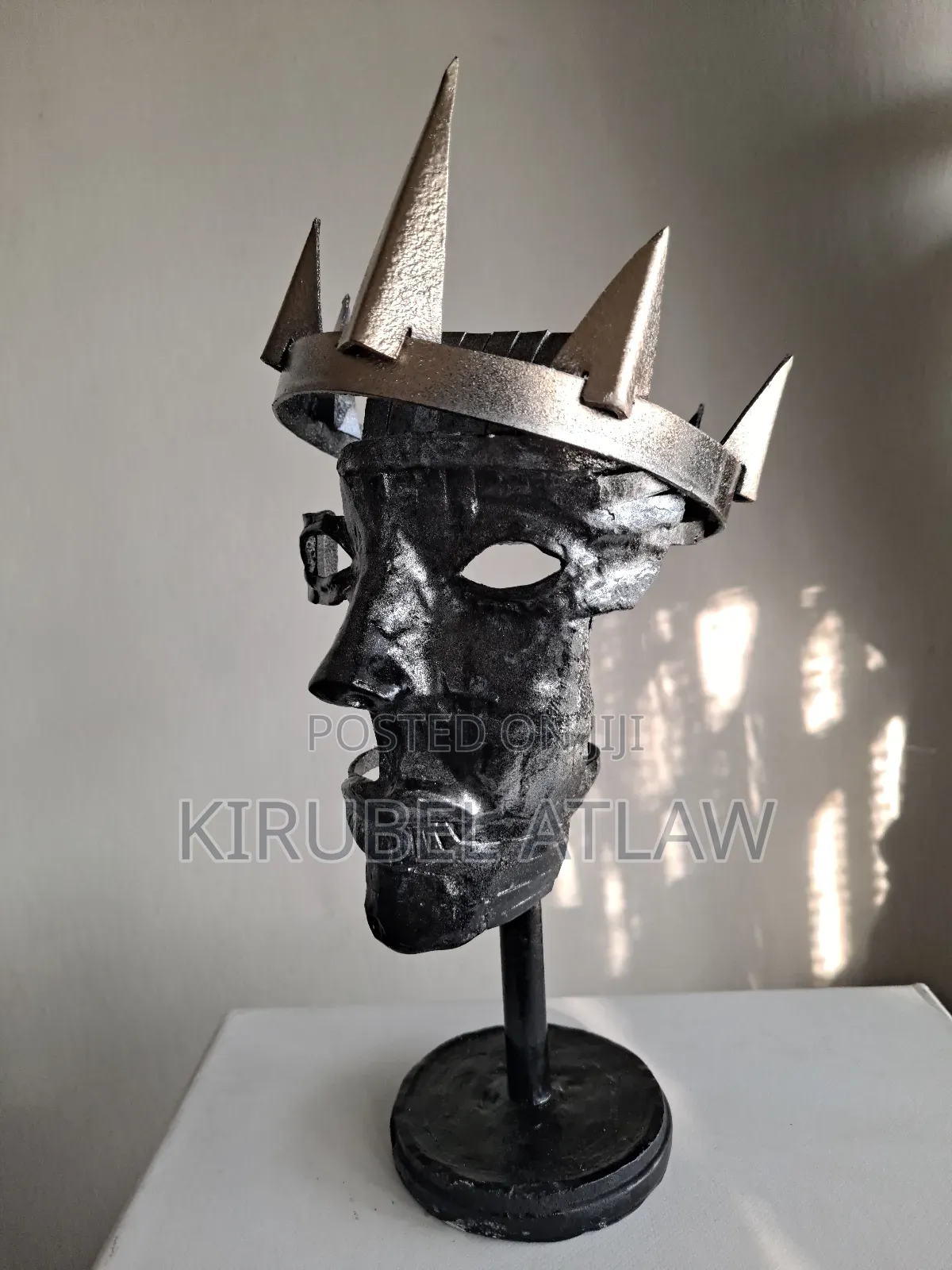 Sculpture Mask - Unique Gift Item and Aesthetic Bookshelf Decore