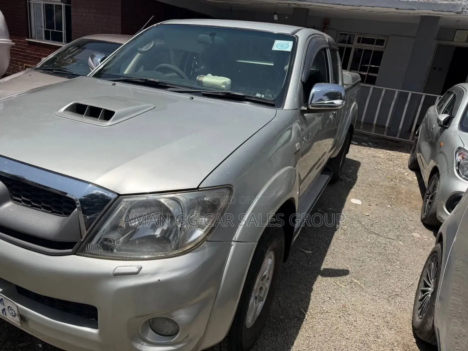 Toyota Hilux 2011 Gray