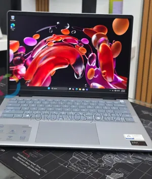 New Laptop Dell Inspiron 14 16GB Intel Core Ultra 7 SSD 512GB