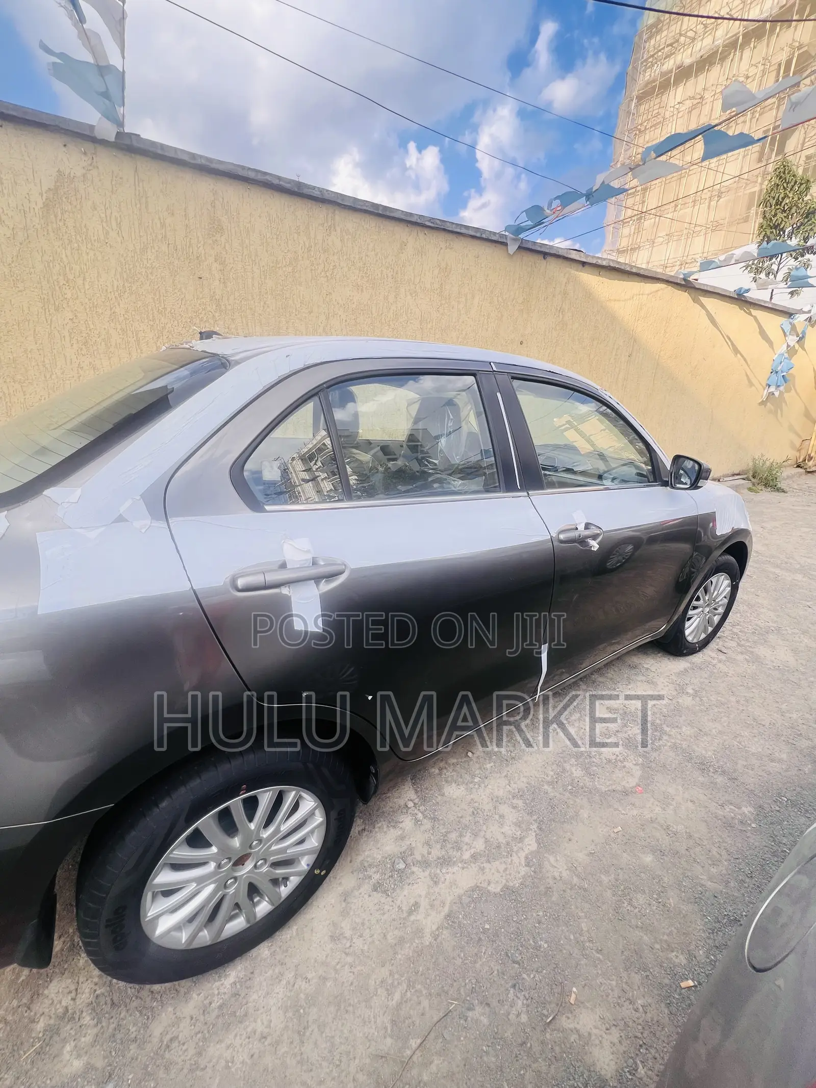 New Suzuki Dzire 2023 Gray