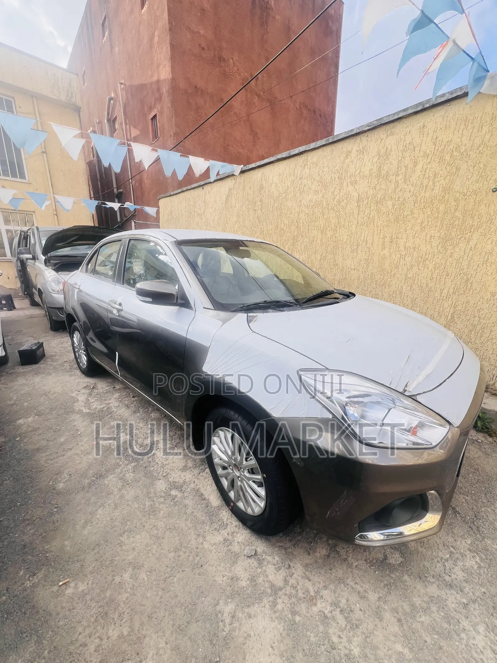 New Suzuki Dzire 2023 Gray