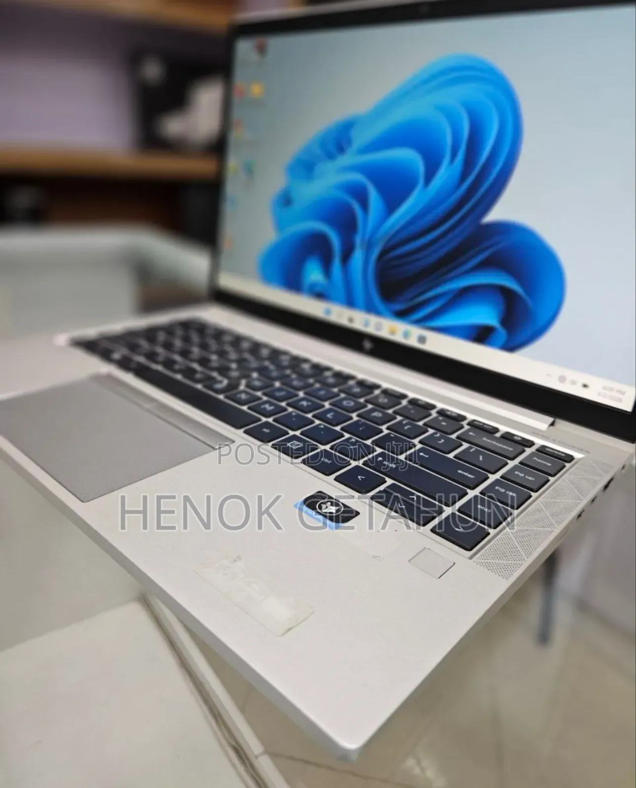 New Laptop HP EliteBook 840 16GB Intel Core i7 SSD 512GB