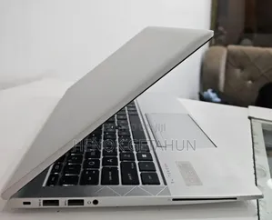 New Laptop HP EliteBook 845 G8 16GB AMD Ryzen 5 SSD 512GB